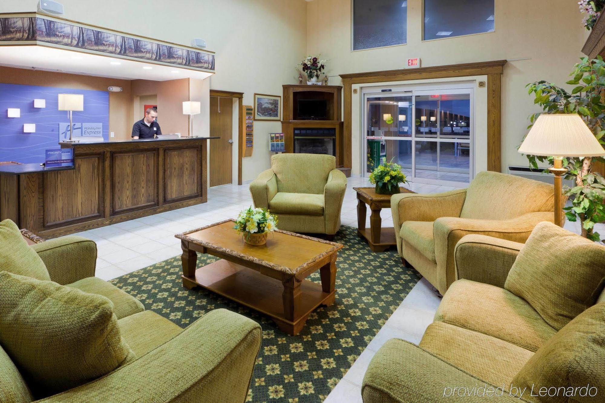 Holiday Inn Express Irwin Pa Tpk Exit 67 By Ihg Eksteriør bilde